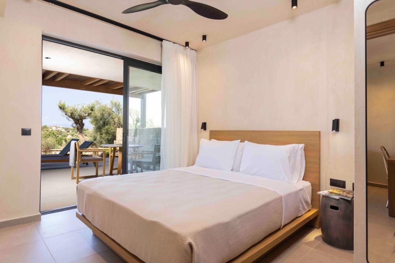 Pnoes Luxury Suites Paliouri Exterior photo
